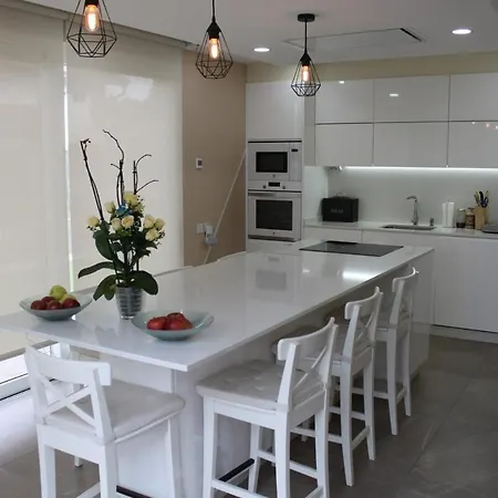 Exclusive Luxury Seaside House